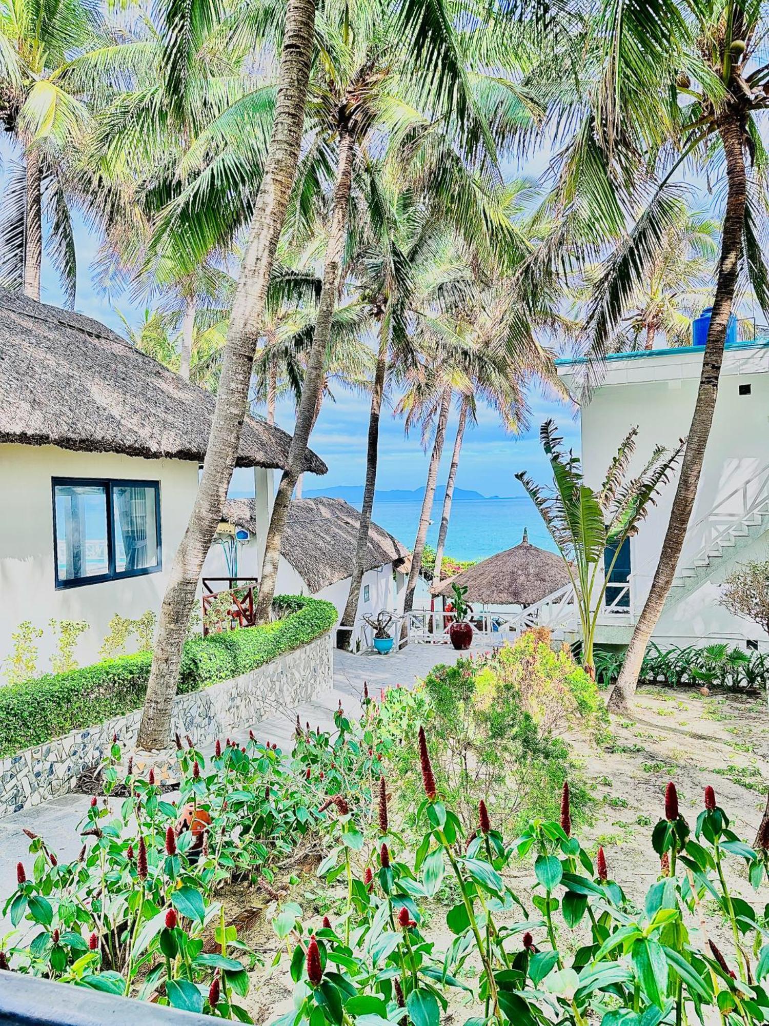 Paradise Resort Doc Let Ninh Hoa Exterior photo